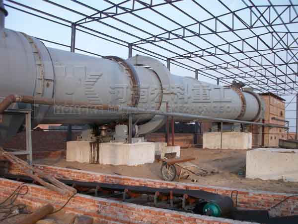 伊朗客戶現(xiàn)場考察陶?；剞D窯生產(chǎn)線